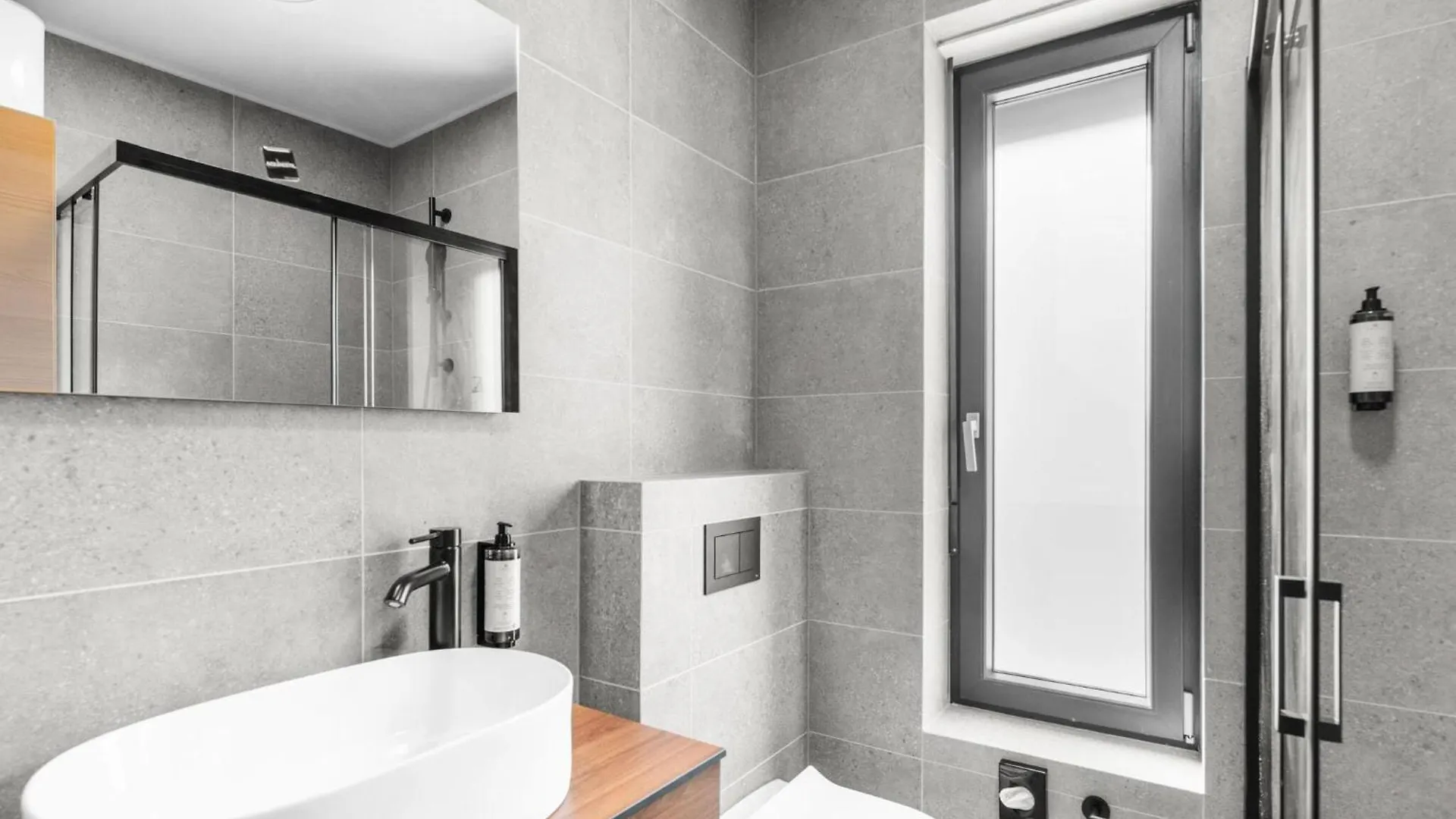 Villa Penthouse Apartment With Bubble Bath Karigador
