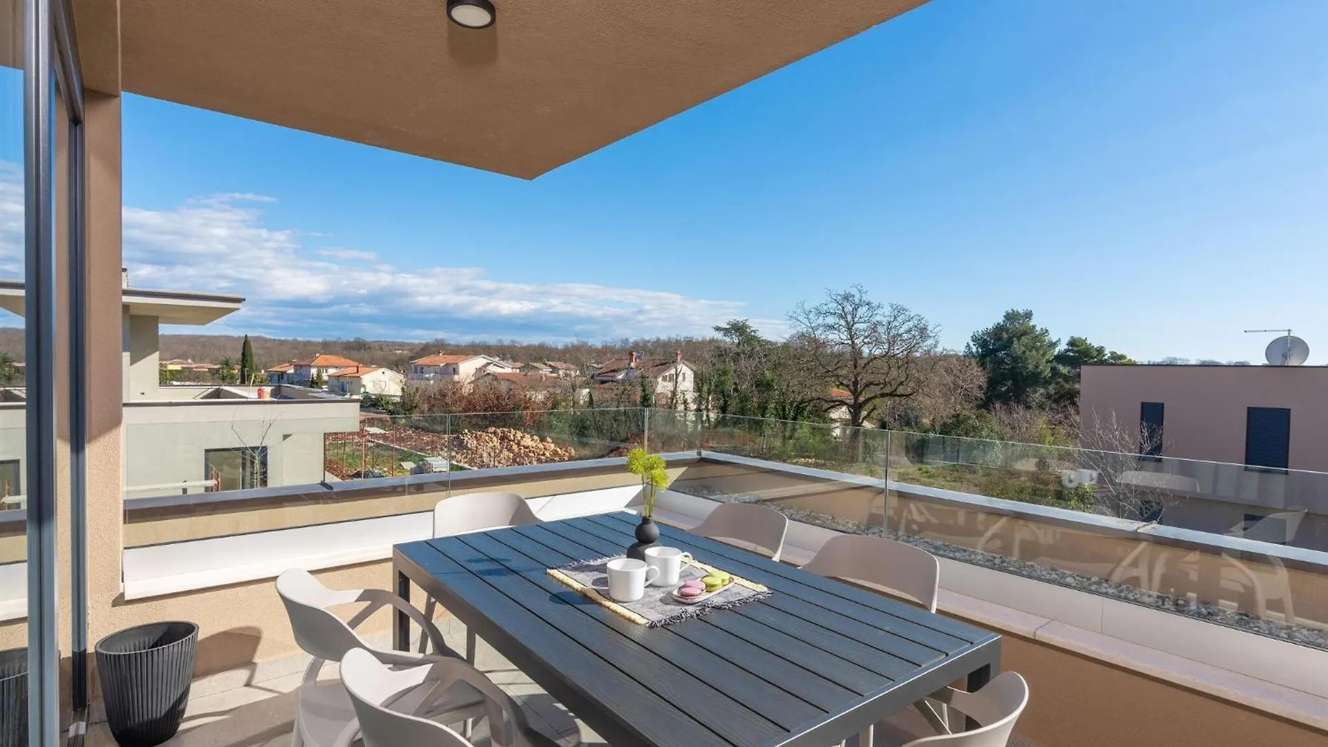 Villa Penthouse Apartment With Bubble Bath Karigador