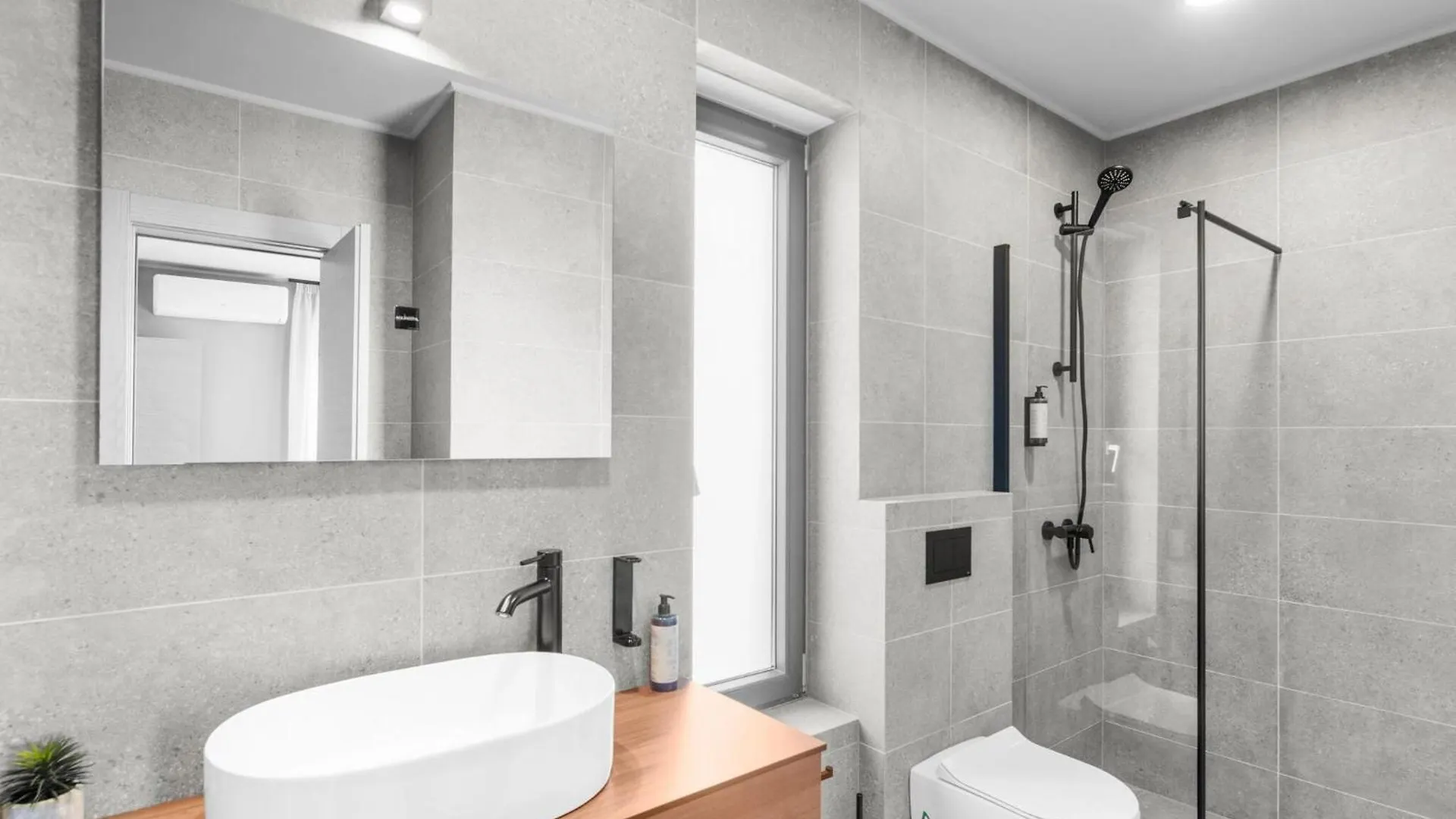 Villa Penthouse Apartment With Bubble Bath Karigador